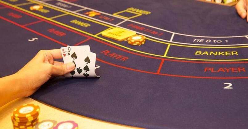 Cách chơi bài Baccarat là như thế nào? Cách chơi bài Baccarat là như thế nào?